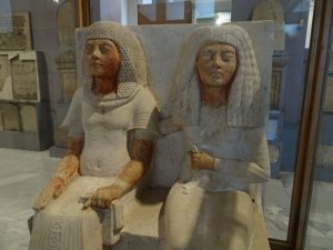 Double statue of Meryneith and wife Anuia